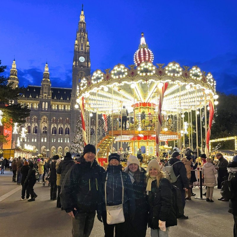 Wiener Christkindlmarkt před vídeňskou radnicí